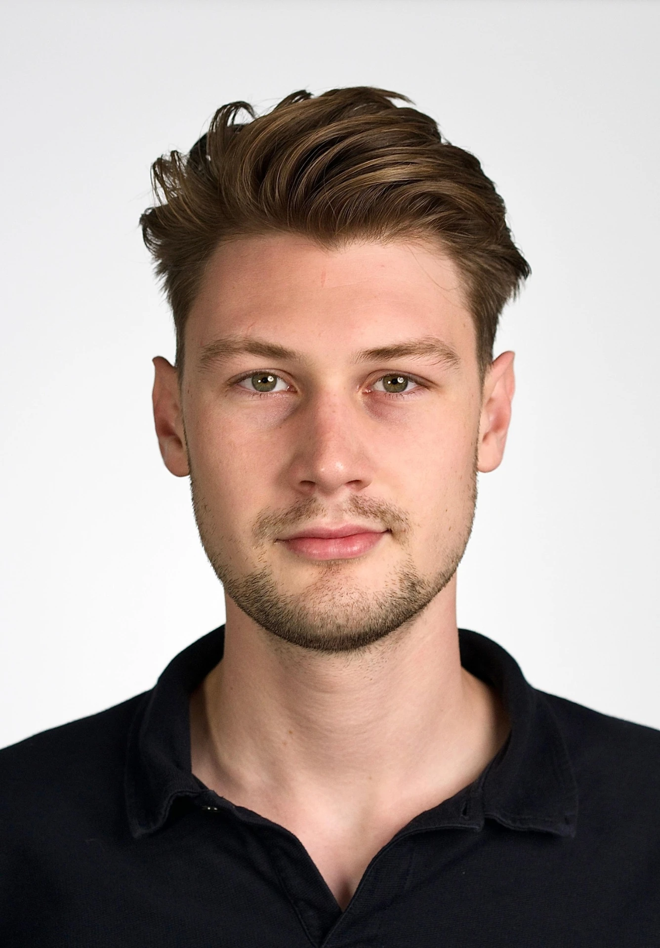 Anton Eberl (DNG Photo), photographer at NextFlow Studios in Munich